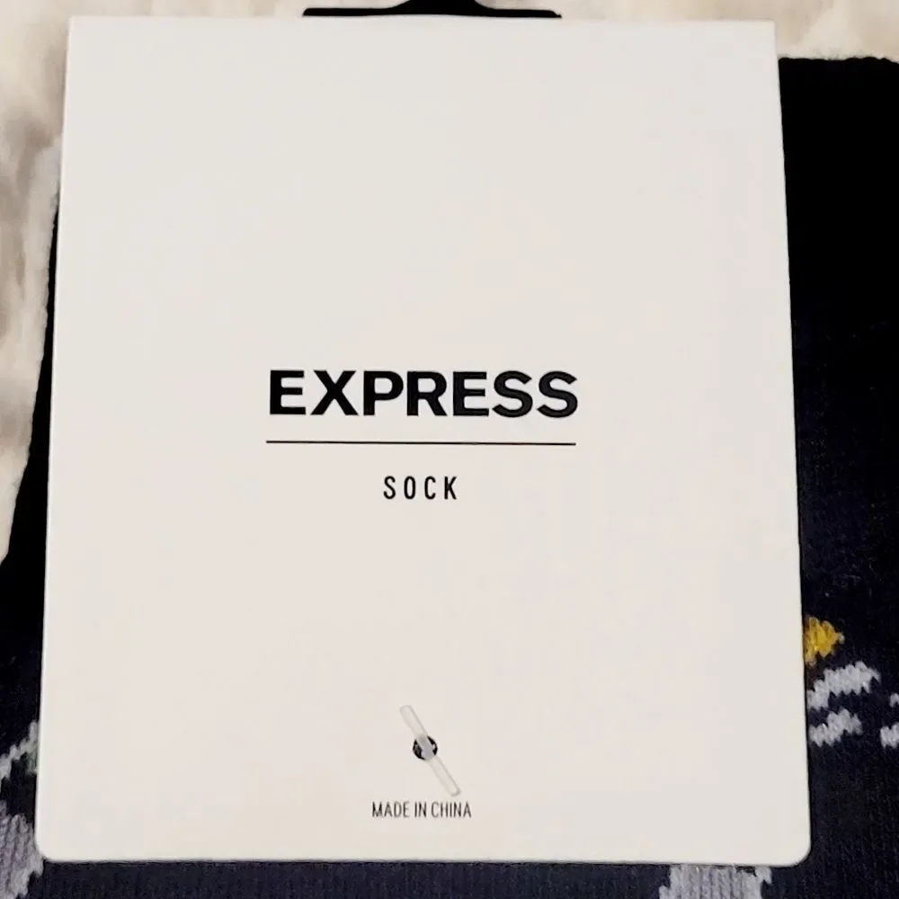 Express Champagne Bottle Dress Socks Wedding OSFM 8-13 Shoe Size New OOS